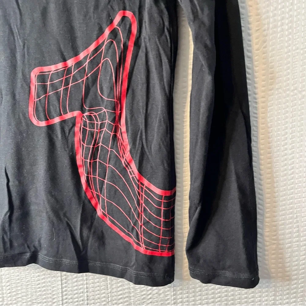 True Religion Long Sleeve Crew Neck Shirt Size XL(18-20)
